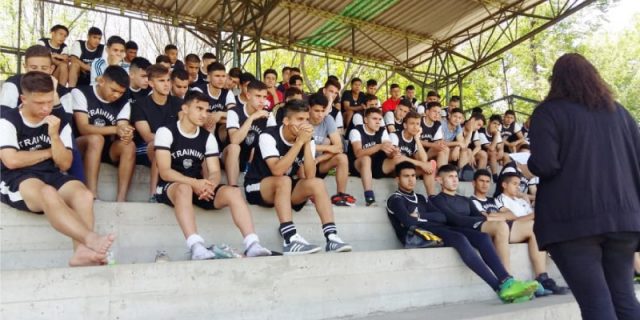 Taller de Salud y fútbol en Estudiantes de Buenos Aires