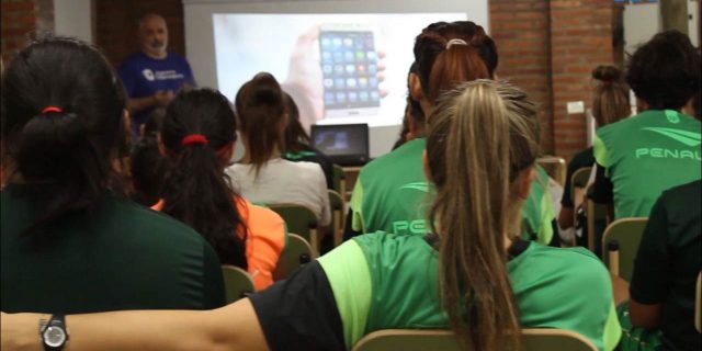 “Navegando Seguro por Internet”, en Banfield