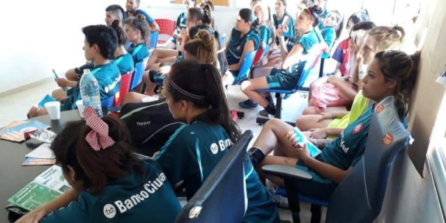 Charla de Reglamento y Arbitraje en San Lorenzo